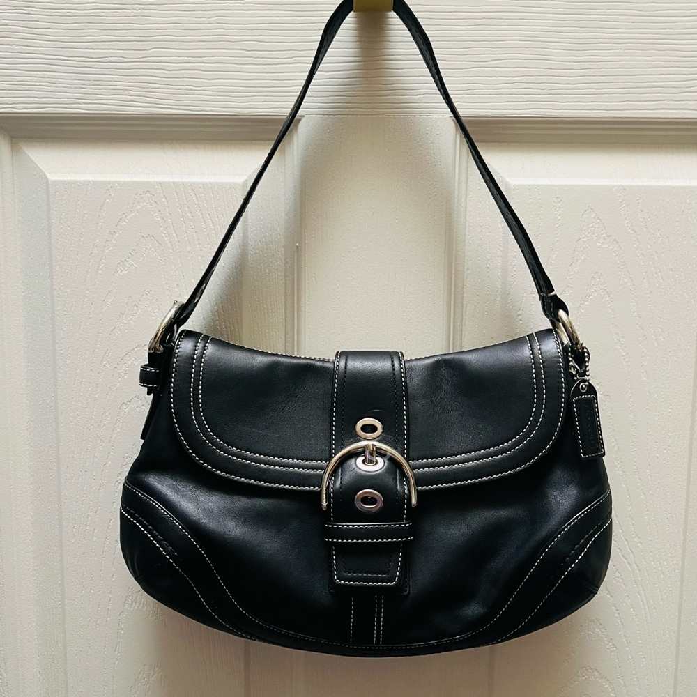 Vintage Coach Leather buckle Shoulder Bag with dust bag
